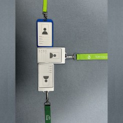 Aluminum Alloy ID Card Holder Badges and Name Badge Holder with Vertical with Custom Polyester Lanyard